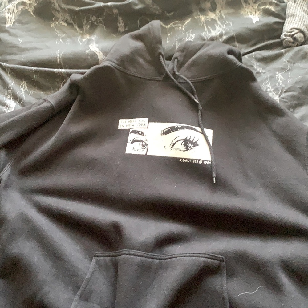 One size fits all PacSun sweatshirt only worn once